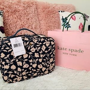 KATE SPADE cosmetic travel bag ♠️